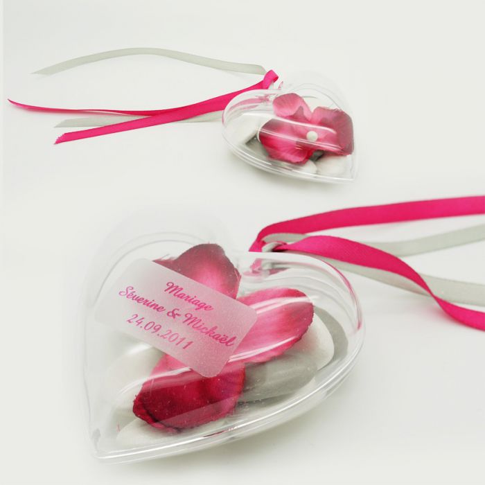 coeur a dragees plastique transparent